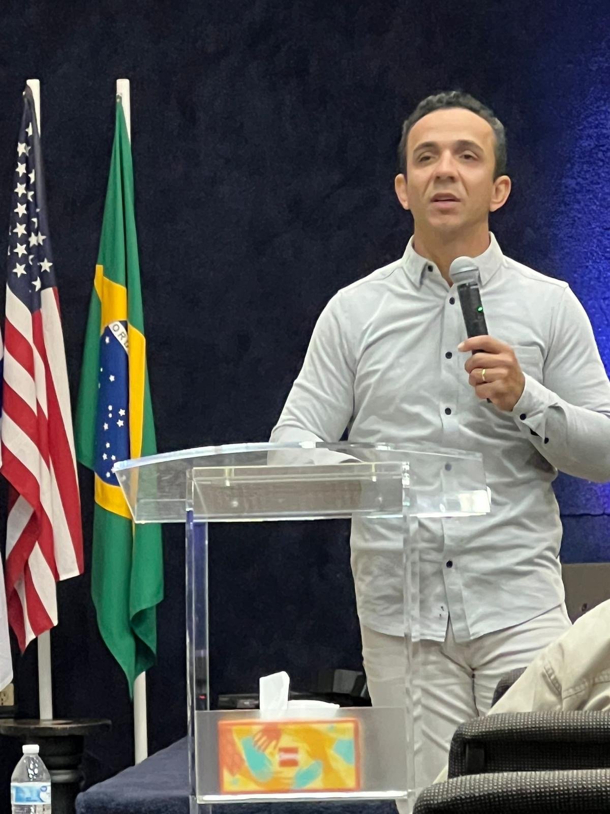 fc4271bc-0c1b-44ce-b151-b45748079d5e